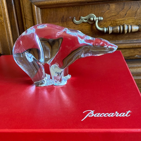 Baccarat Crystal pola Bear.